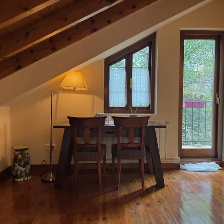 Casa De Robles Cantabria, En El Corazon De Valles Pasiegos Διαμέρισμα