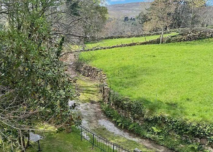 Casa De Robles Cantabria, En El Corazon De Valles Pasiegos Sel de la Carrera