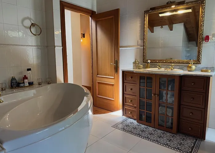 Casa De Robles Cantabria, En El Corazon De Valles Pasiegos Apartament *