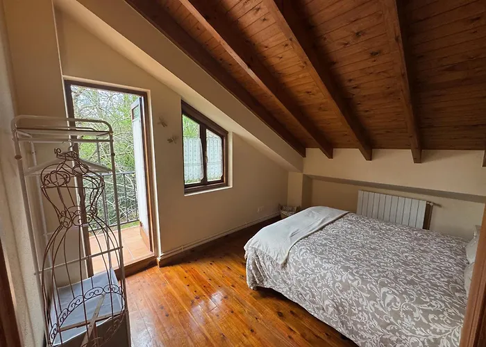 Casa De Robles Cantabria, En El Corazon De Valles Pasiegos Apartament *