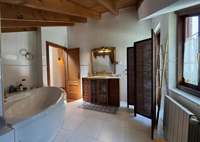 Apartament Casa De Robles Cantabria, En El Corazon De Valles Pasiegos *