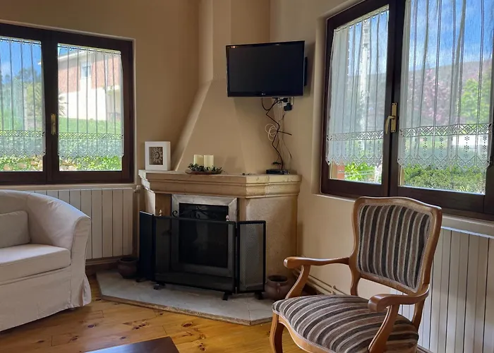 Casa De Robles Cantabria, En El Corazon De Valles Pasiegos Apartament *