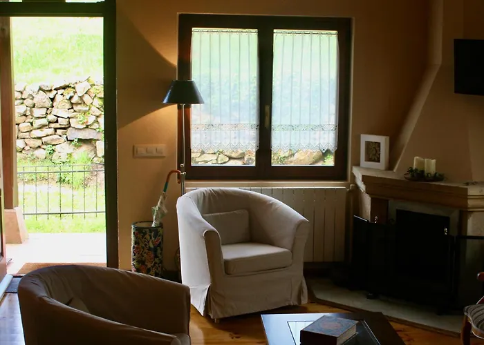 Casa De Robles Cantabria, En El Corazon De Valles Pasiegos Apartament